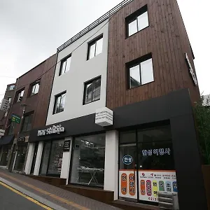  Konukevi Moon Sun Myeongdong Güney Kore